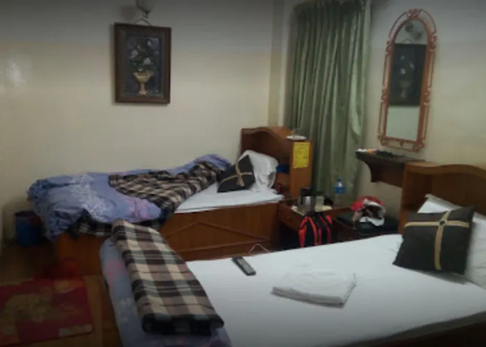 Hotel Swastik 2*